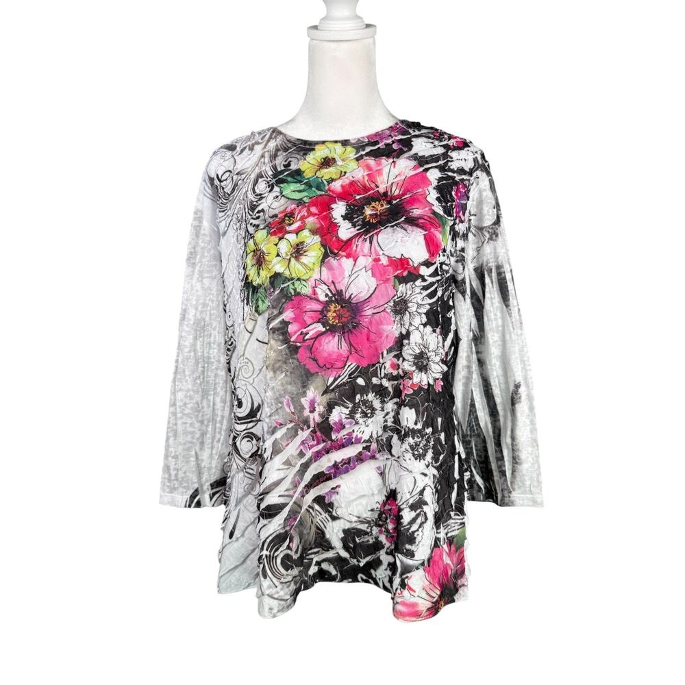Jess & Jane L 3/4 Sleeve Floral Swirls Top Ruffled Tiers Cottagecore Feminine